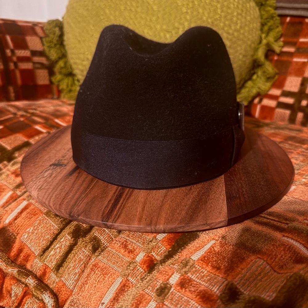 Jax Black 100% Wool Hat - Picture 3 of 5